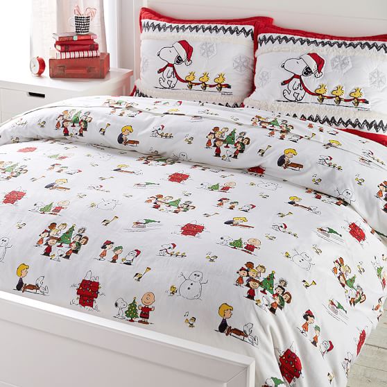 Peanuts® Holiday Quilt + Sham PBteen