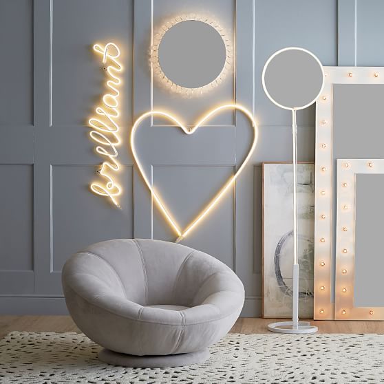 Marquee Light Mirrors PBteen